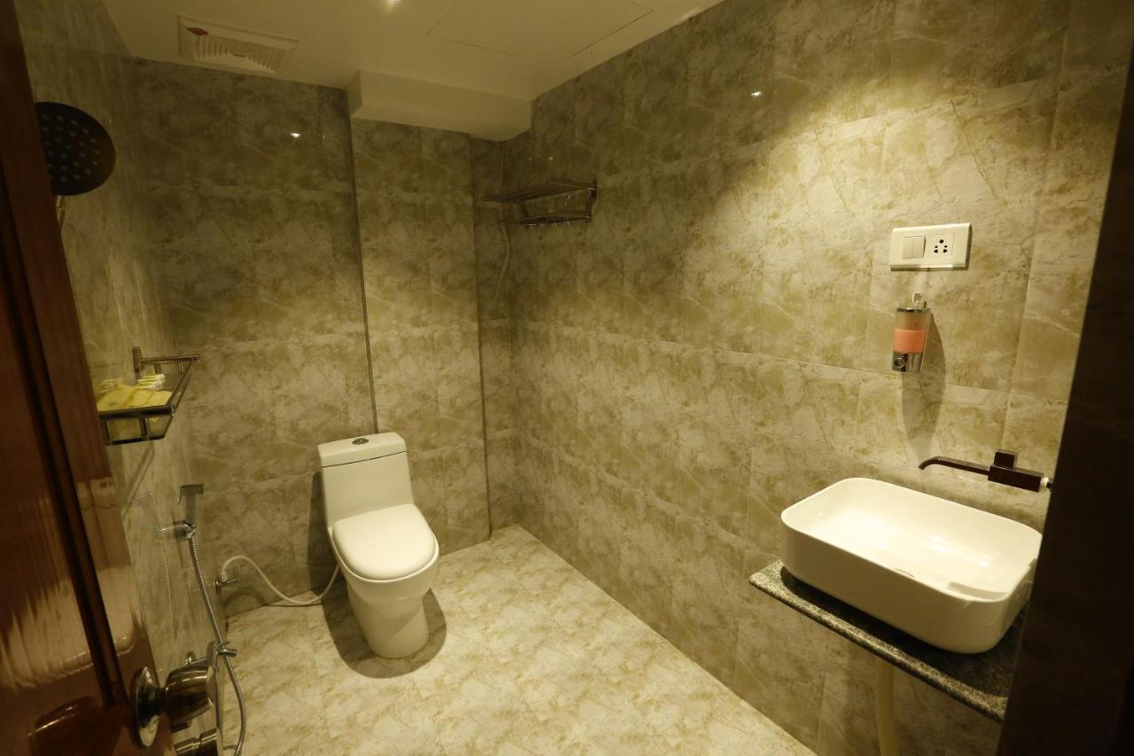 Hotel Nitheesh Residency Kanchipuram Exteriér fotografie